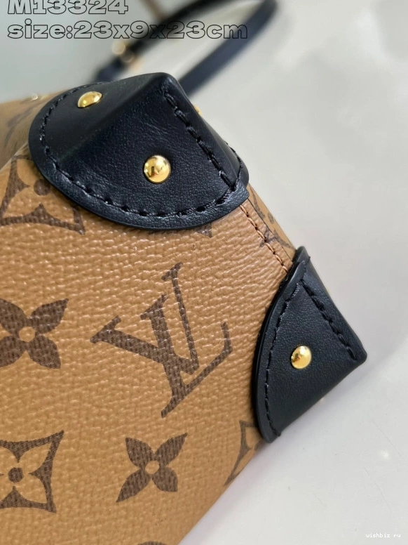 WIS Vuitton Trunk Noé Louis PM 0813